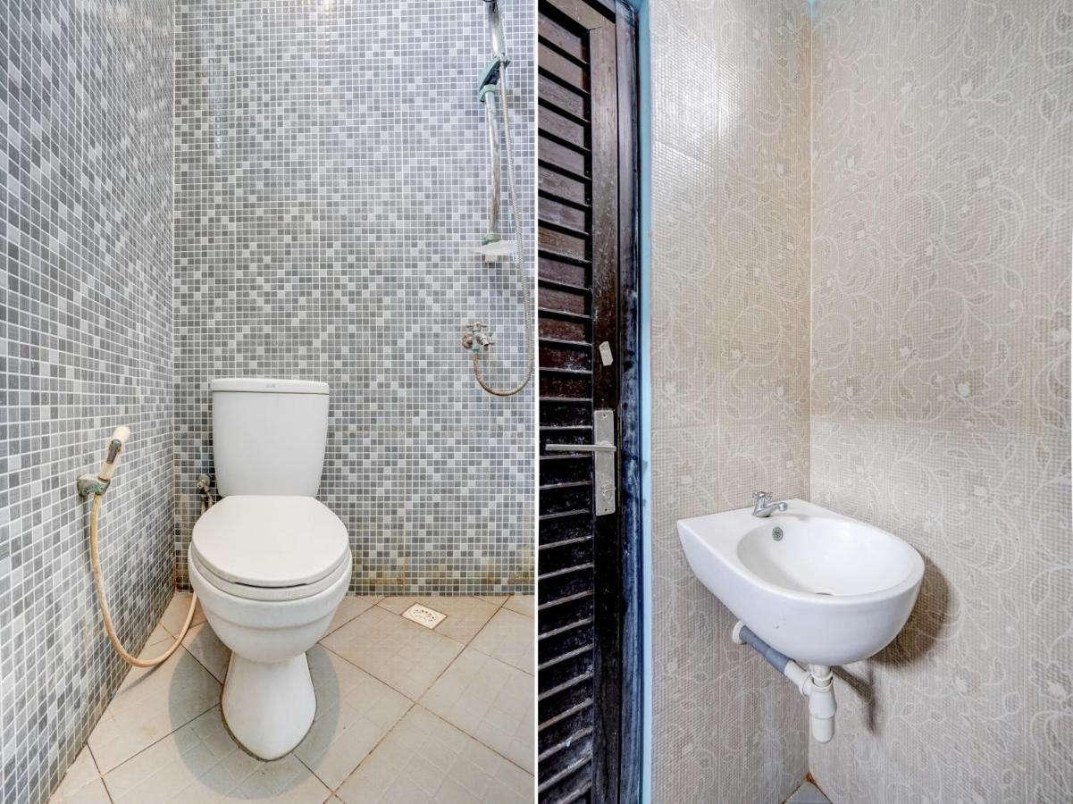 OYO 3710 Izzi Hotel Lamongan Esterno foto